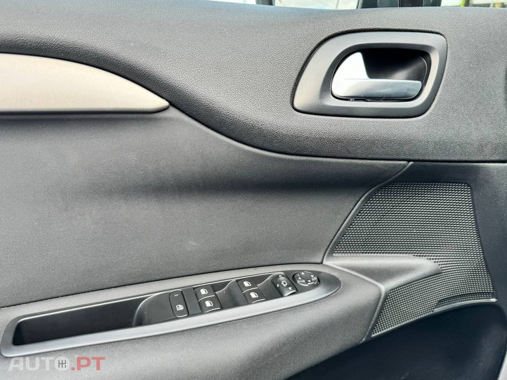 Citroen C4 1.6 BlueHDi Feel EAT6