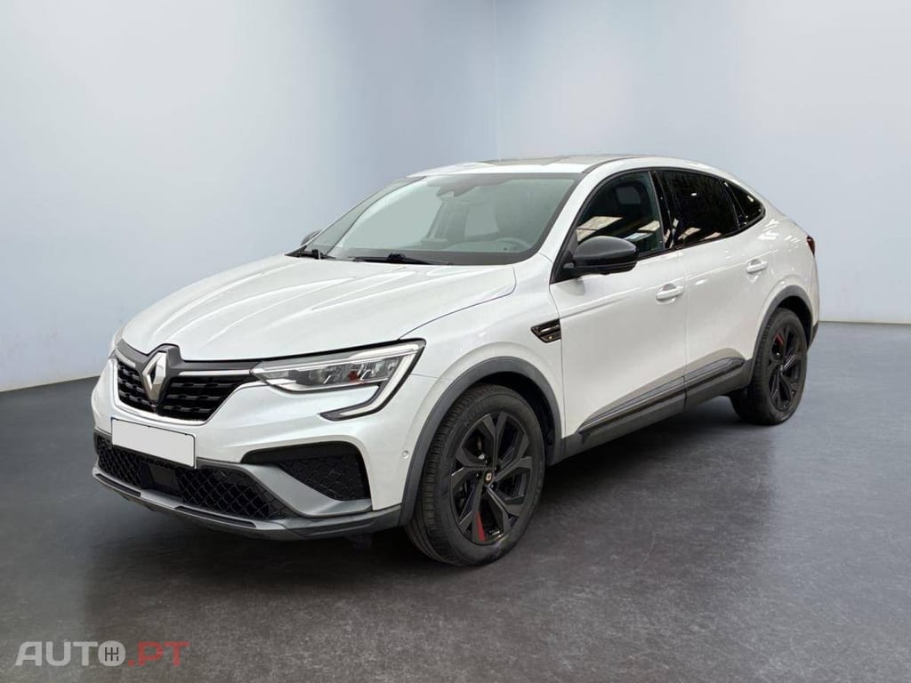 Renault Arkana E-Tech R.S. Line
