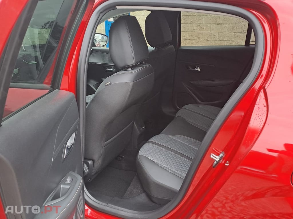 Peugeot 208 1.2 PureTech Allure
