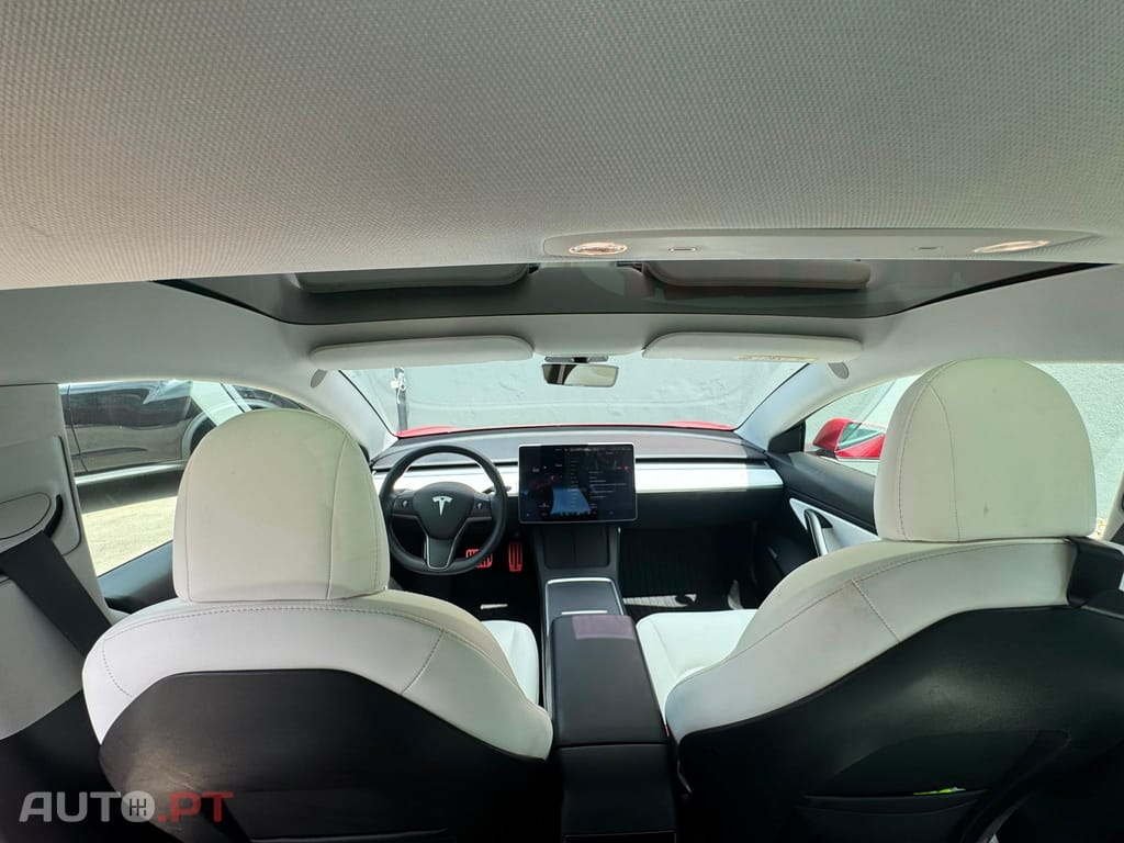 Tesla Model 3 Standard Range Plus RWD