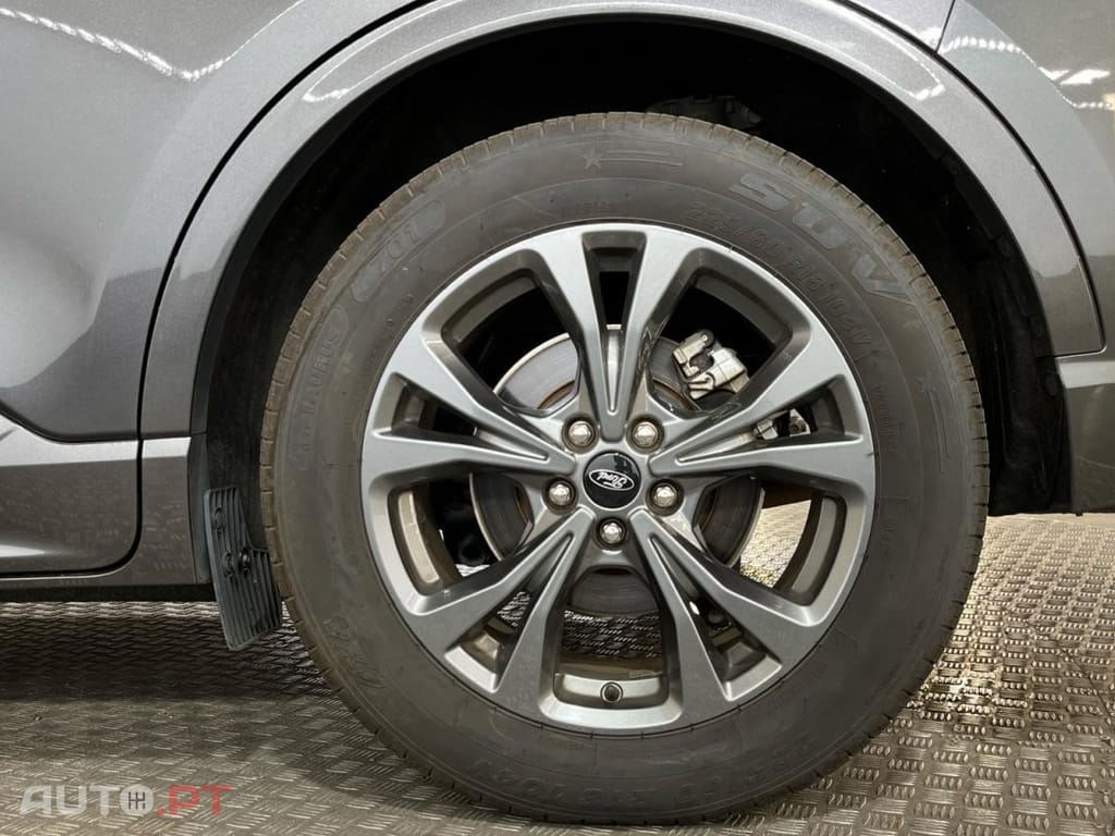 Ford Kuga 1.5 EcoBoost ST-Line