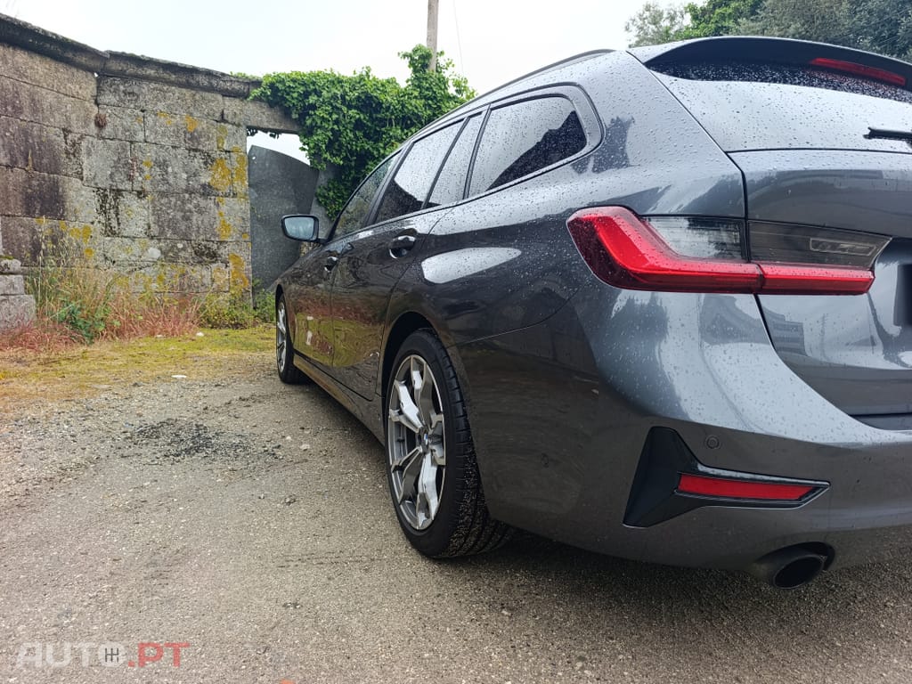 BMW 318 d Touring Line Sport Auto