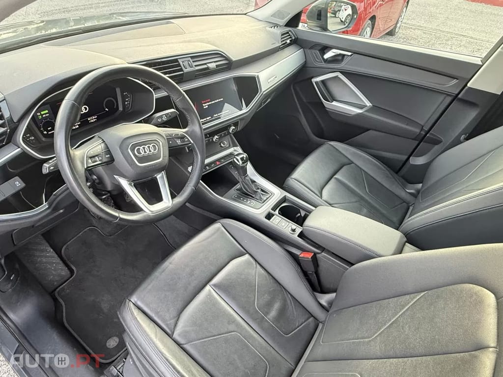 Audi Q3 45 TFSIe S tronic