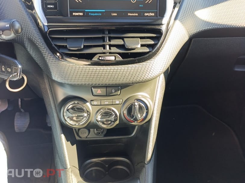 Peugeot 208 1.2 PureTech Allure