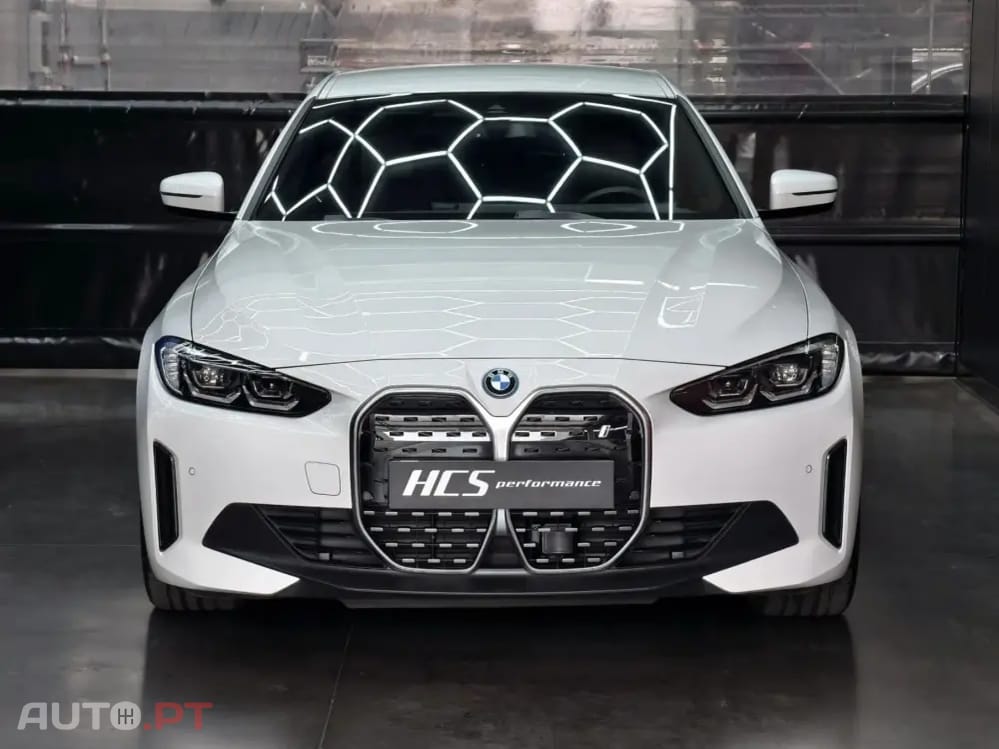 BMW i4 eDrive40