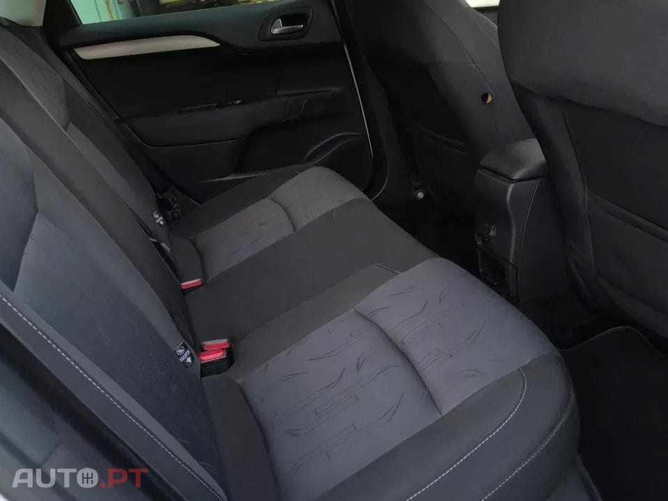 Citroen C4 1.6 e-HDi Exclusive J17 CMP6