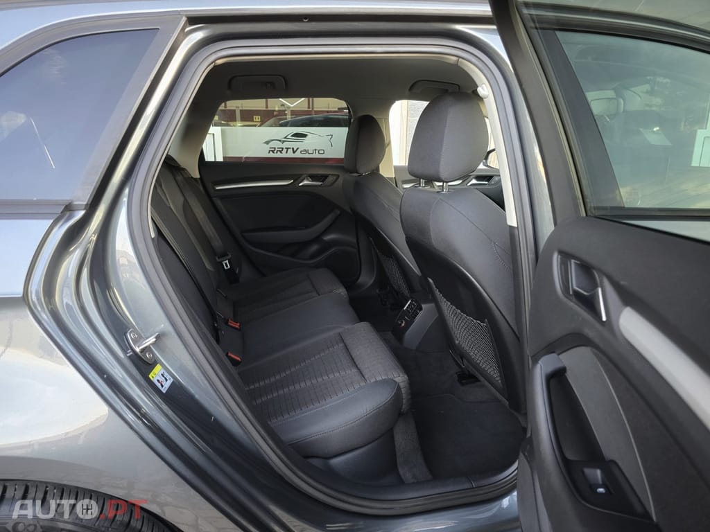Audi A3 Sportback 1.6 TDI Attraction Ultra