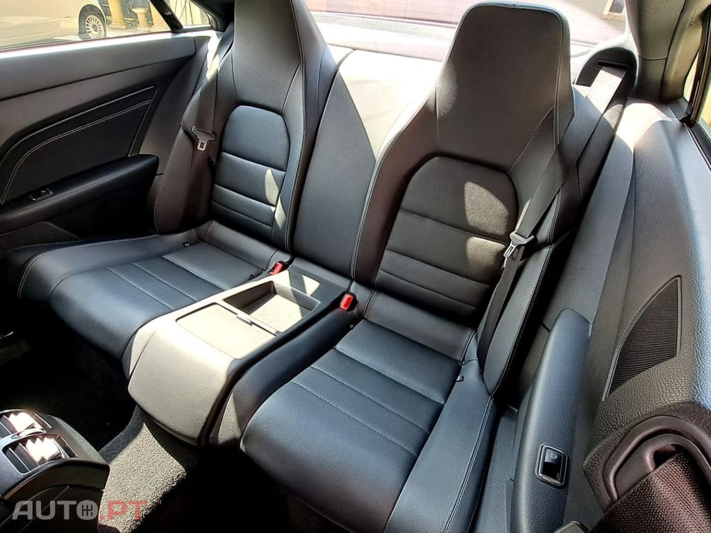 Mercedes-Benz E 220 CDi BlueEfficiency