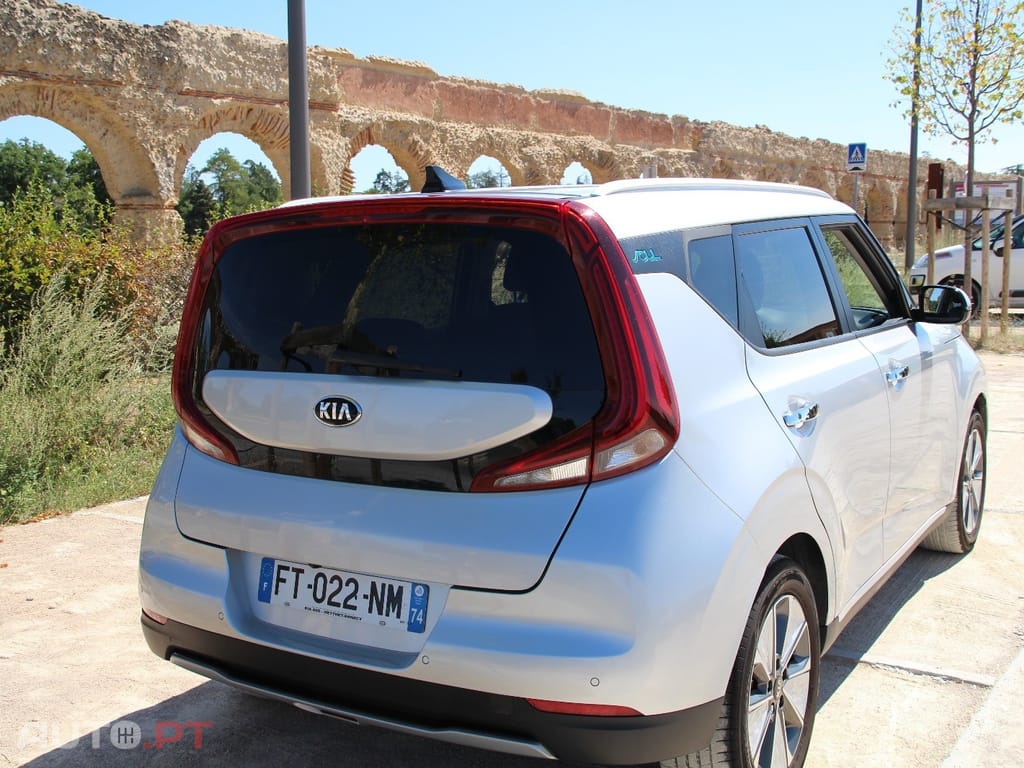 Kia Soul 64kWh