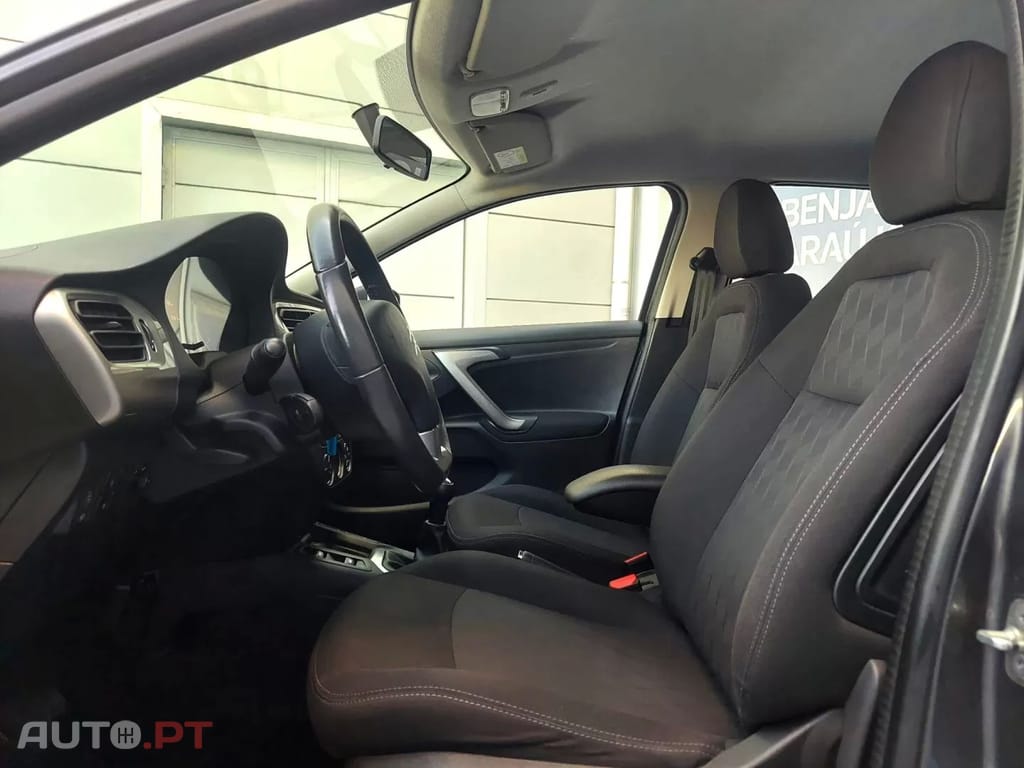 Citroen C-Elysée 1.2 PureTech Shine