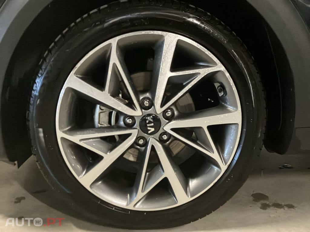 Kia Niro 1.6 GDi HEV EX