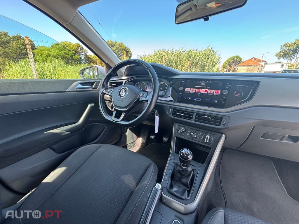 Volkswagen Polo 1.0 TSI Confortline