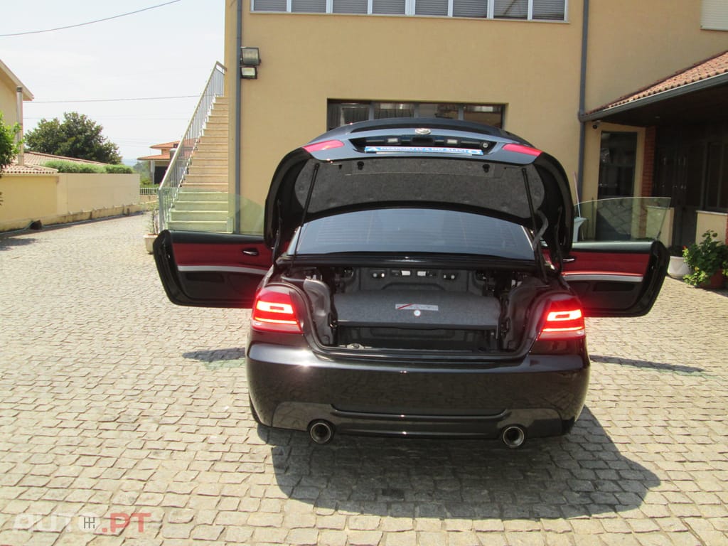 BMW 320 D  392 C