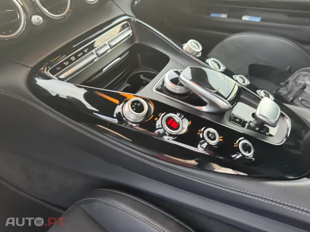 Mercedes-Benz AMG GT Standard