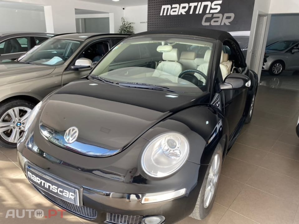 Volkswagen New Beetle Cabriolet 1.4 Top Couro
