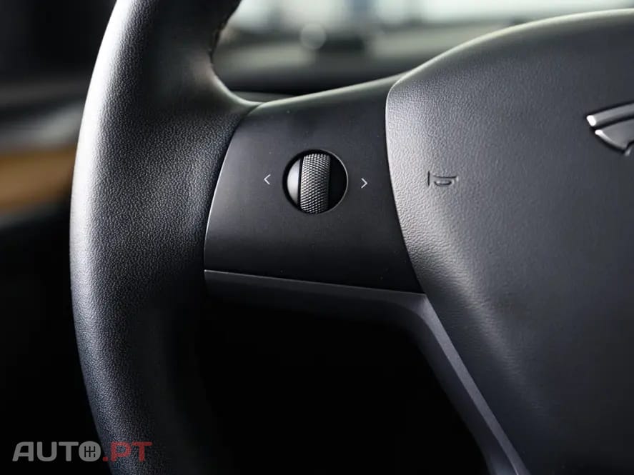 Tesla Model 3 Long Range AWD Dual Motor