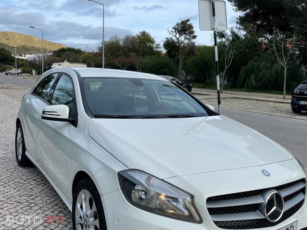 Mercedes-Benz A 200 Mercedes-Benz A 200