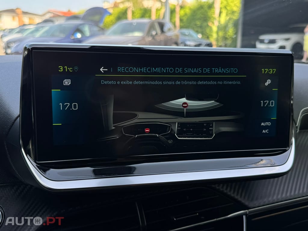 Peugeot E-2008 50 kWh GT