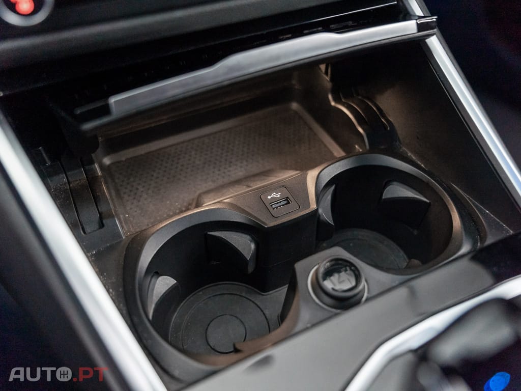 BMW 320 e Corporate Edition Auto