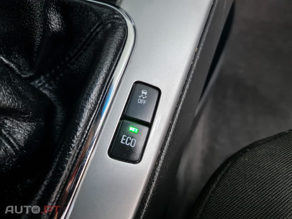 Chevrolet Cruze 1.7 LTZ