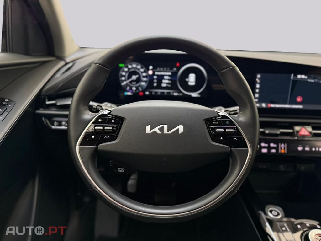Kia Niro Vision 64,8kWh I.V.A DEDUTIVEL 