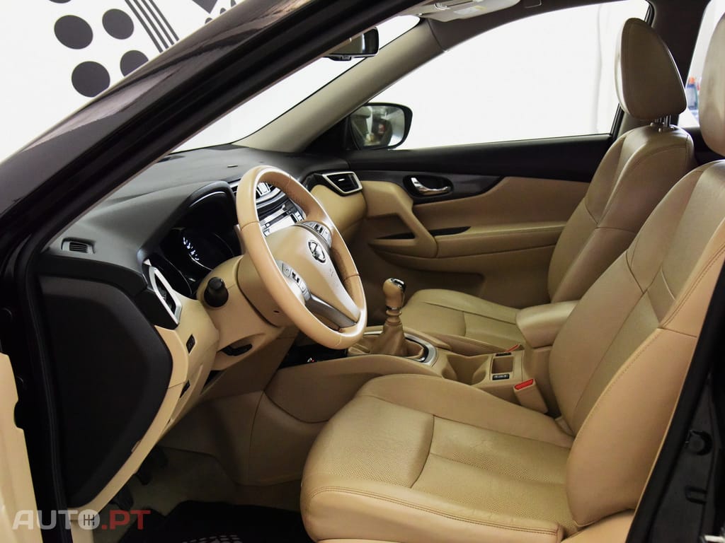 Nissan X-Trail 1.6 dCi Tekna