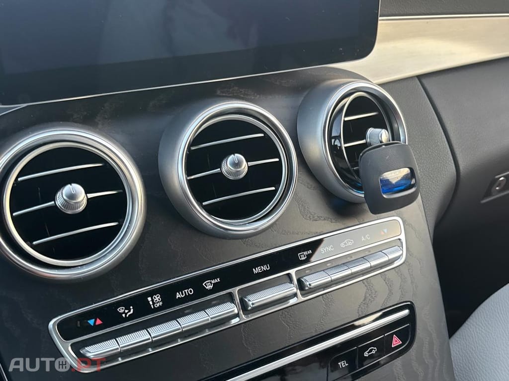 Mercedes-Benz C 200 Cabrio AMG 1.5 EQ Boos