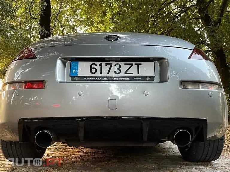 Nissan 350 Z Outro