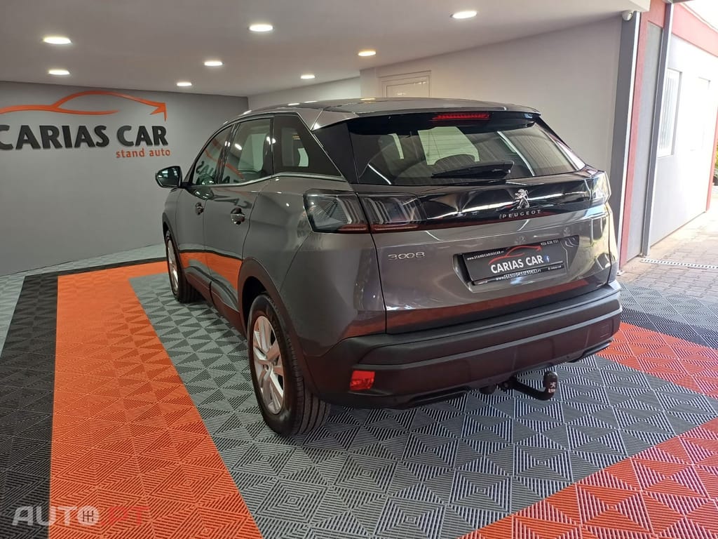Peugeot 3008 1.5 BlueHDi Allure EAT8