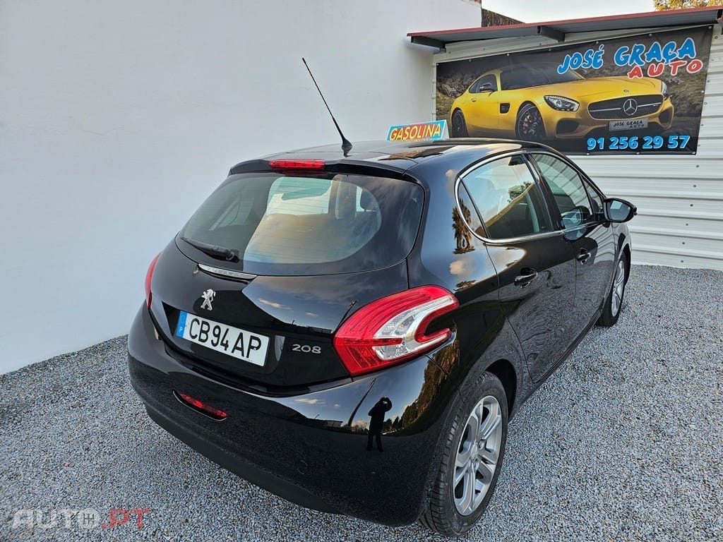 Peugeot 208 1.2 PureTech Active