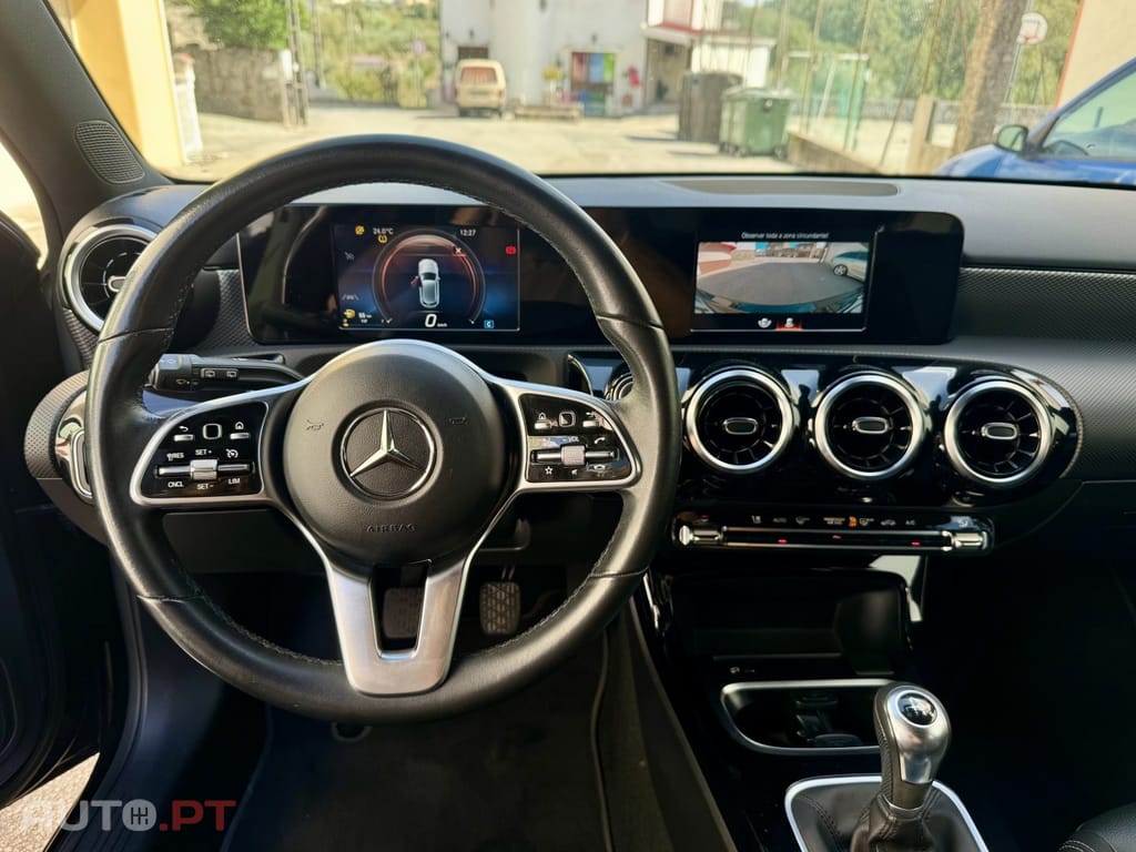 Mercedes-Benz A 180 d Style — fotografia 21