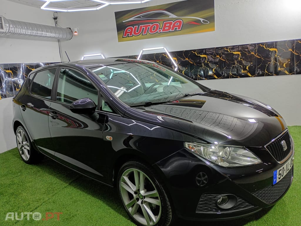 SEAT Ibiza 1.6 TDI Reference — fotografia 12