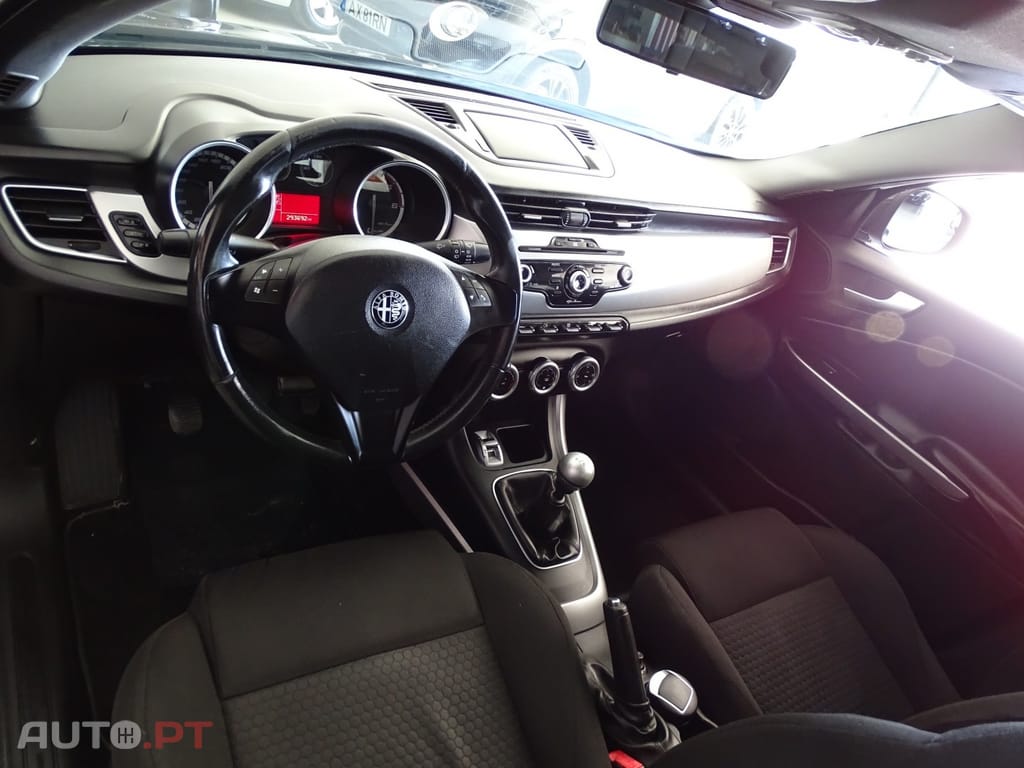 Alfa Romeo Giulietta 1.6 JTDM 16V