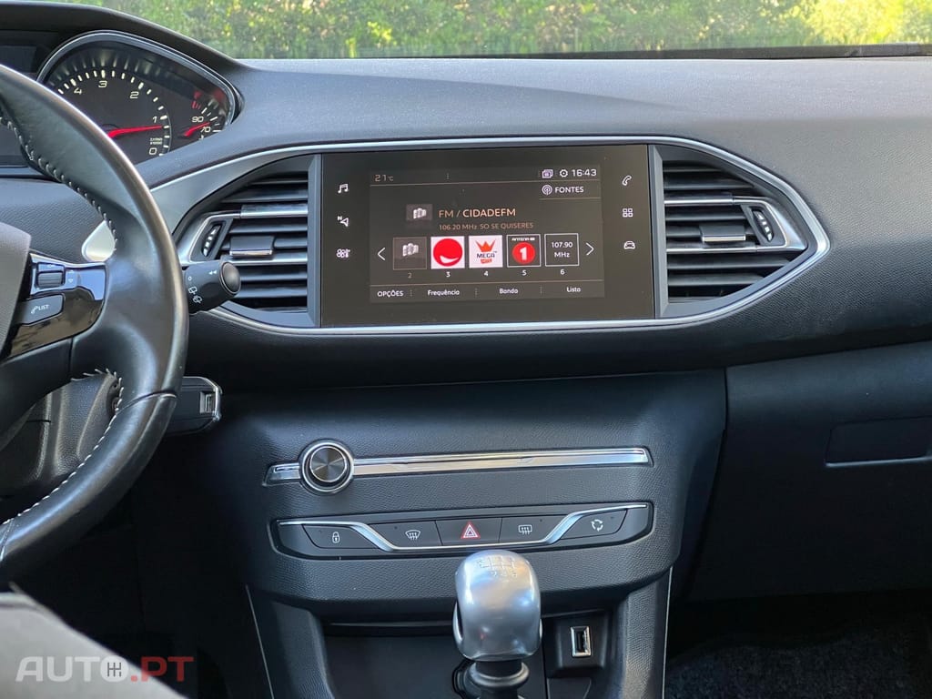 Peugeot 308 1.5 BlueHDi Allure