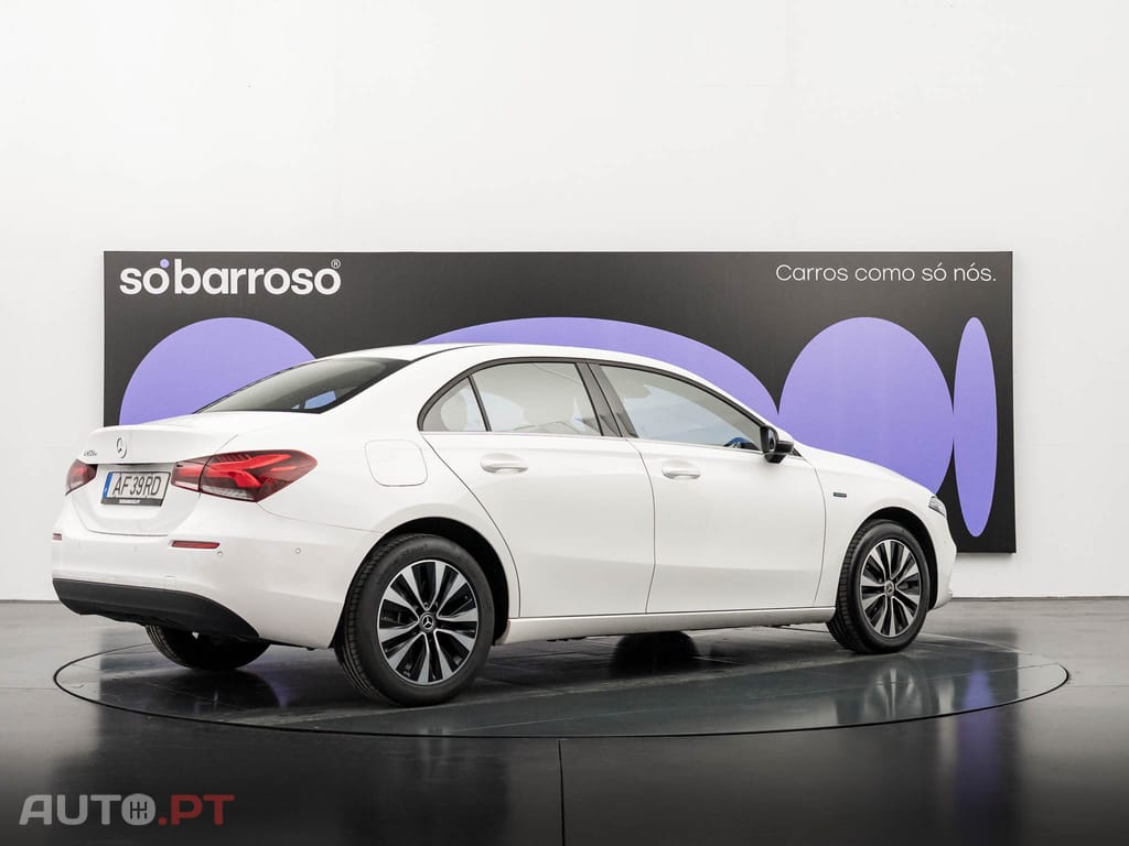 Mercedes-Benz A 250 e Style Plus