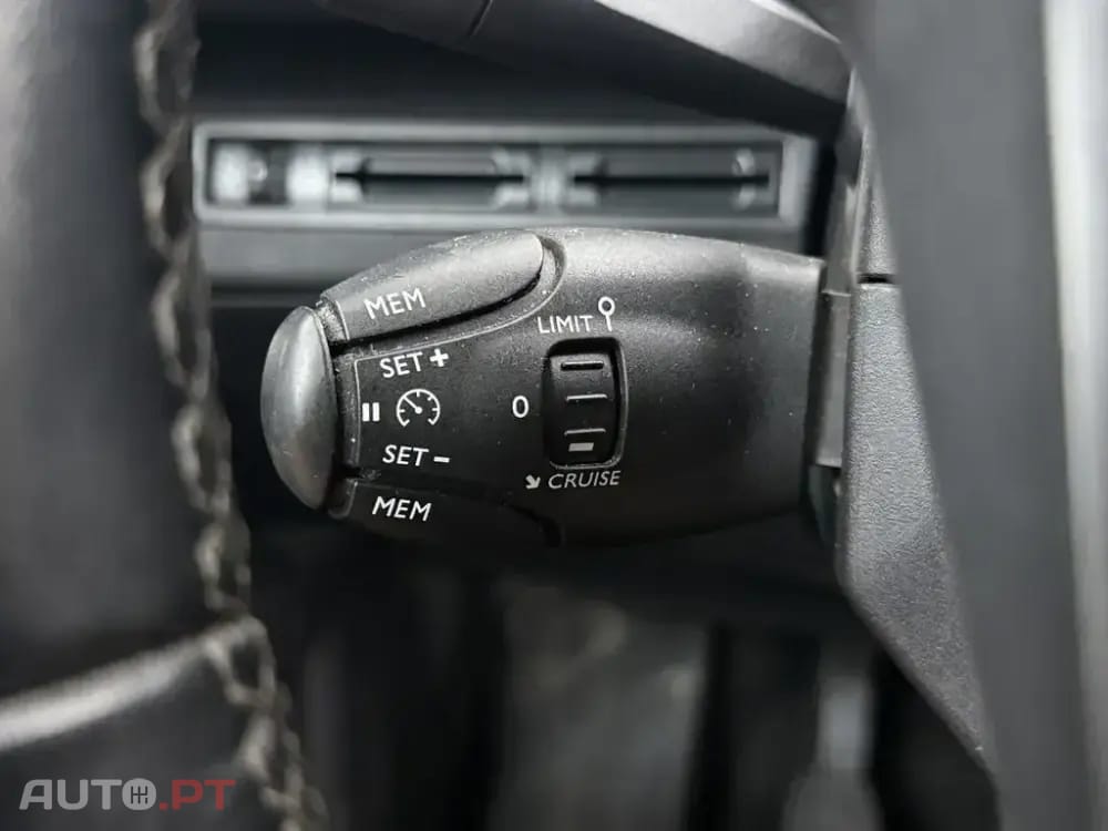 Peugeot 5008 1.2 PureTech Allure