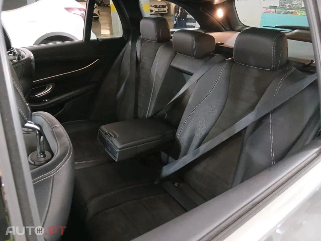 Mercedes-Benz E 300 de AMG Line