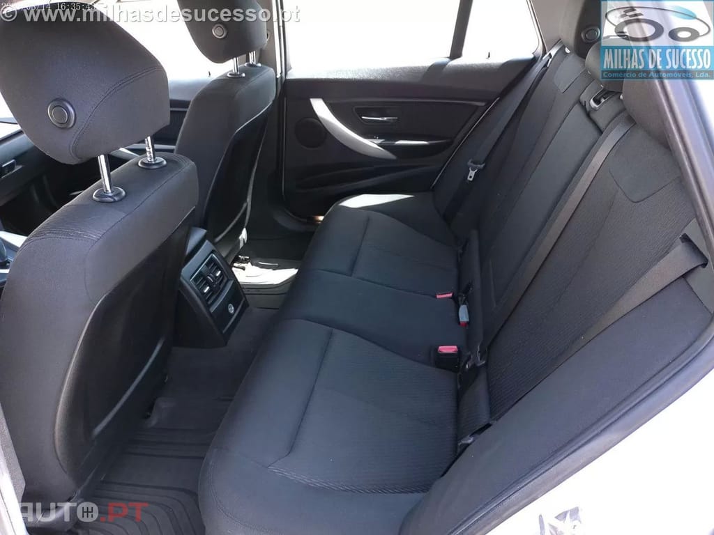BMW 320 Touring Efficient Dynamics