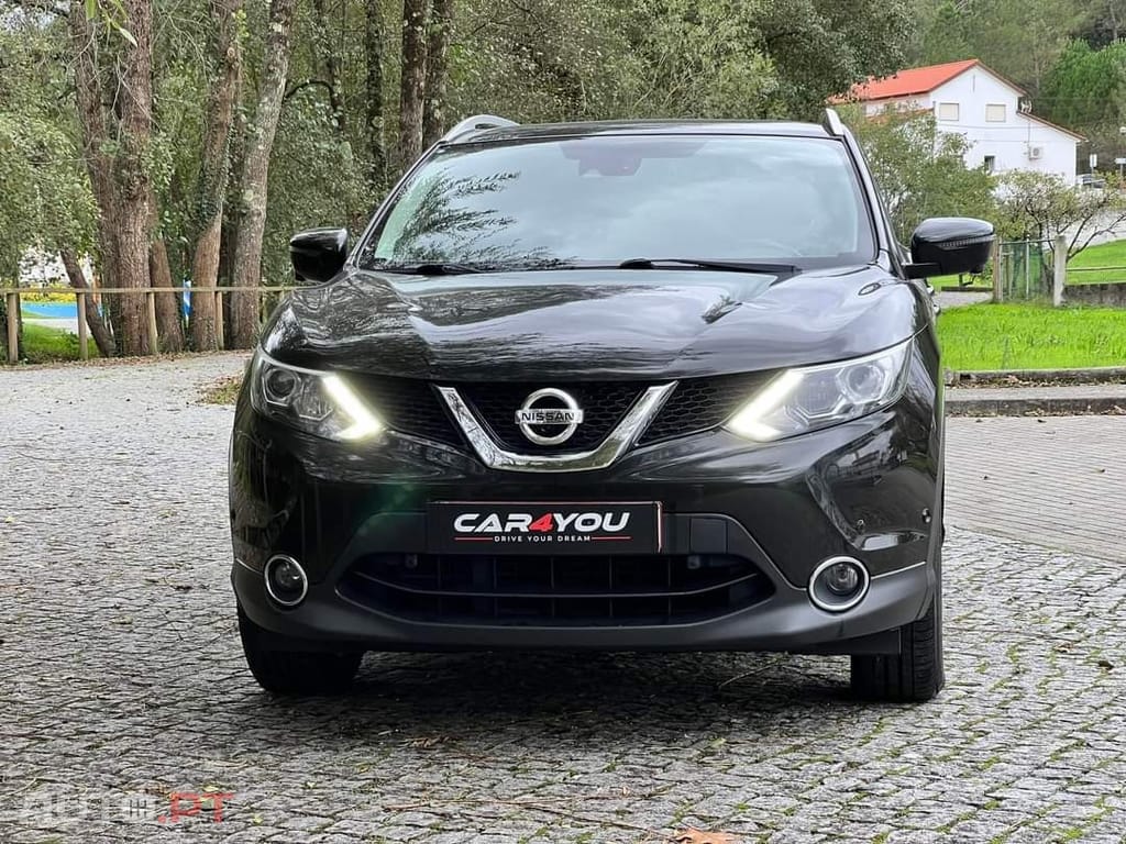 Nissan Qashqai 1.5 dCi Tekna Premium Pele