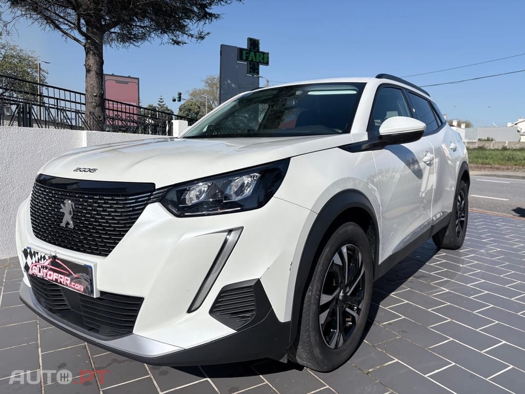 Peugeot 2008 1.2 PureTech Allure