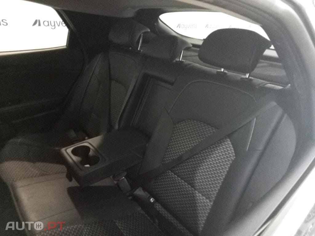 Kia Xceed 1.6 GDi PHEV Drive
