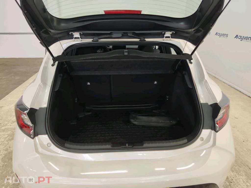 Toyota Corolla 1.8 Hybrid Comfort
