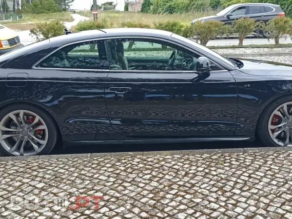 Audi S5 4.2 V8 TFSI QUATTRO