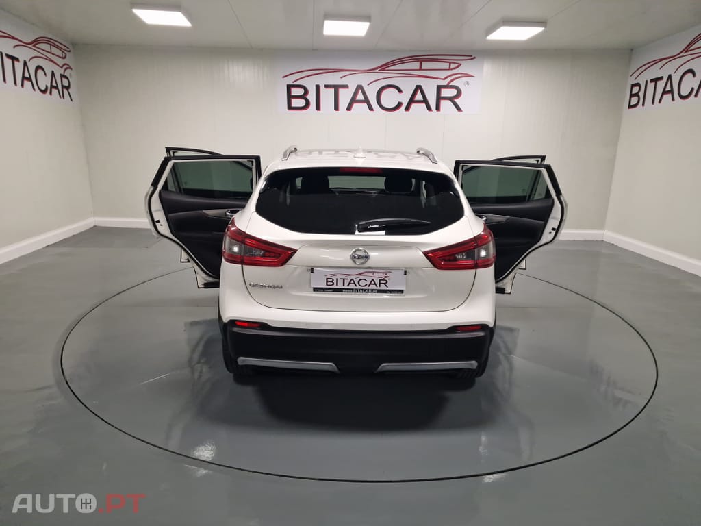 Nissan Qashqai 1.5 dCi N-Connecta