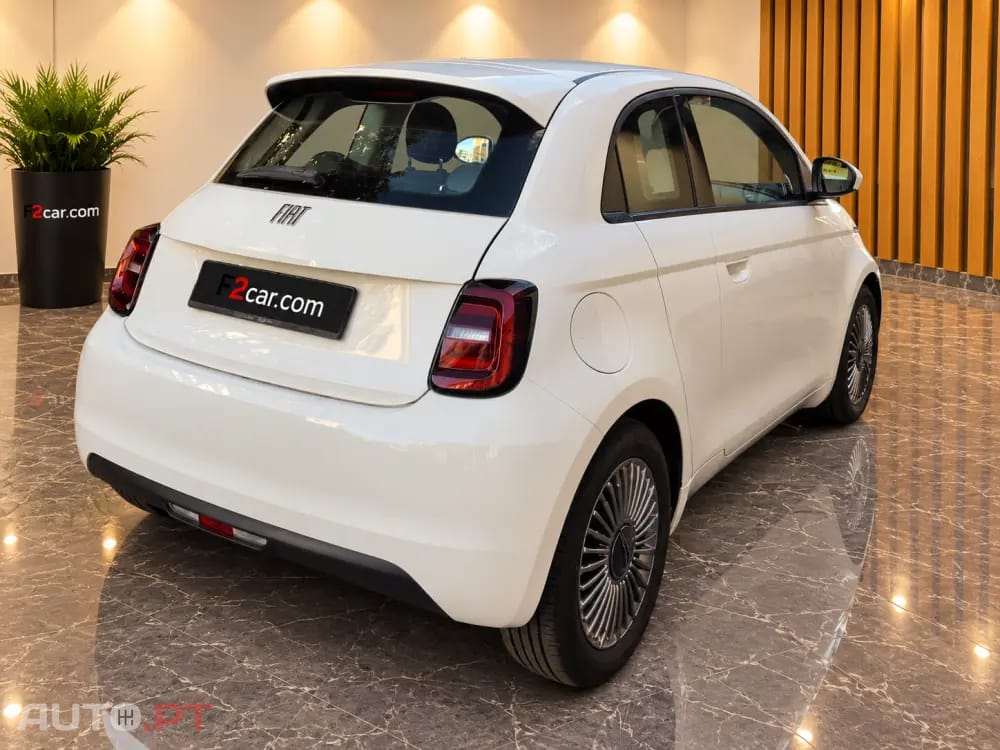 Fiat 500e 42 kWh Icon