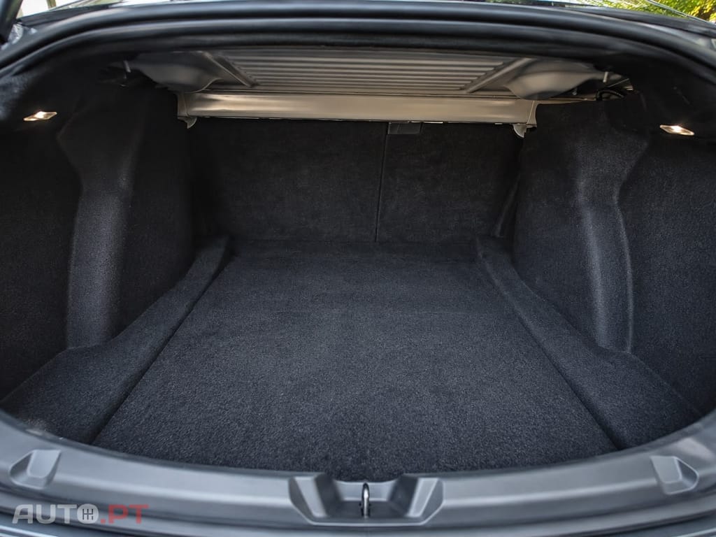 Tesla Model 3 Long Range Tração Integral