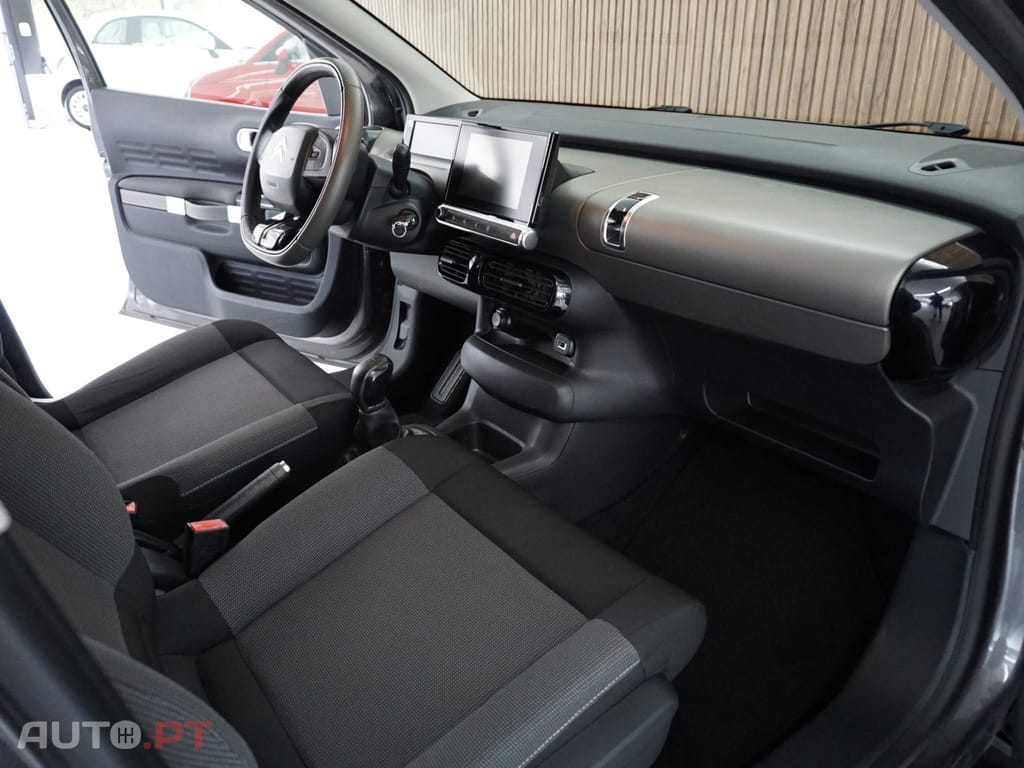 Citroen C4 Cactus 1.2 PureTech Shine