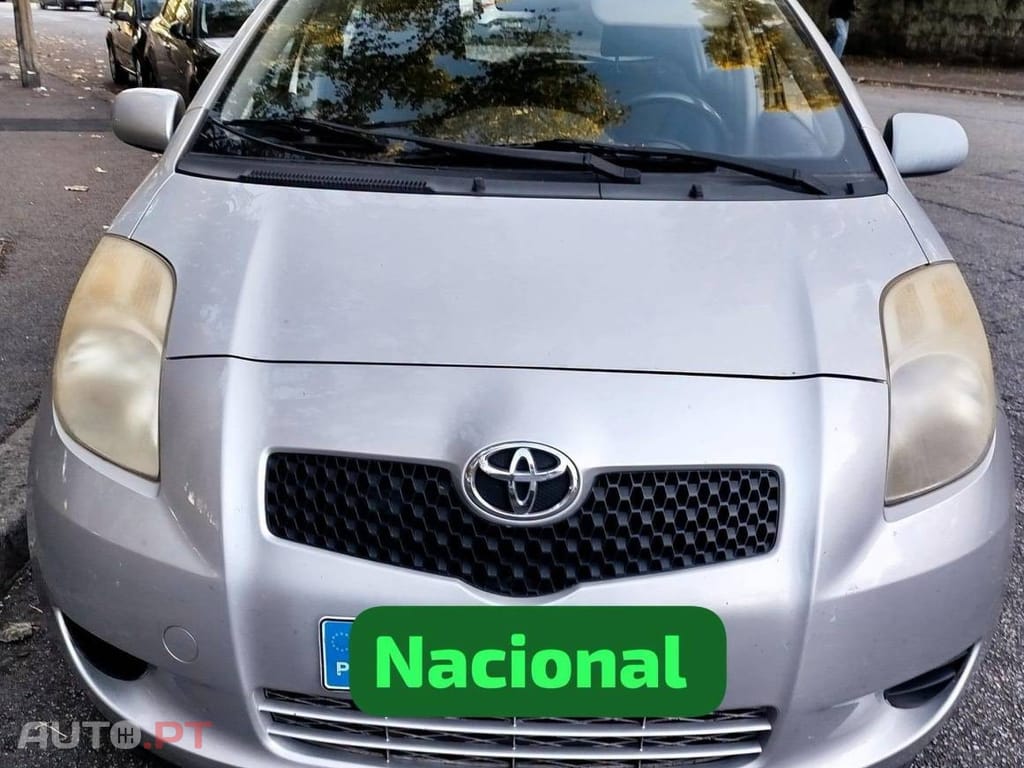 Toyota Yaris 1.0 VVT-i AC