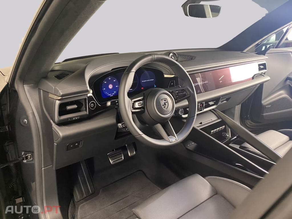 Porsche Macan Turbo  I.V.A DEDUTÍVEL