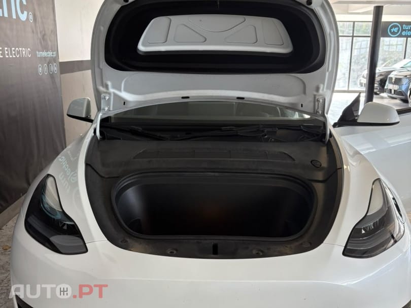 Tesla Model Y Tração Traseira